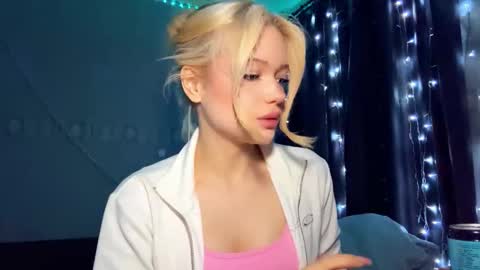 Stacy online show from 03/19/26, 08:46