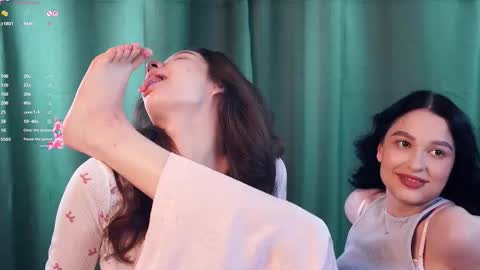 Snapshot of suziegoglia chatting on 02/05/26, 07:24 Kristanna online show from 02/05/26, 07:24