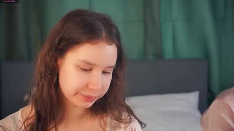 Snapshot of suziegoglia chatting on 02/24/26, 06:44 Kristanna online show from 02/24/26, 06:44