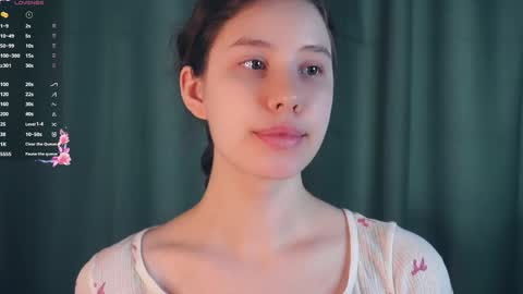 Snapshot of suziegoglia chatting on 04/05/26, 06:32 Kristanna online show from 04/05/26, 06:32