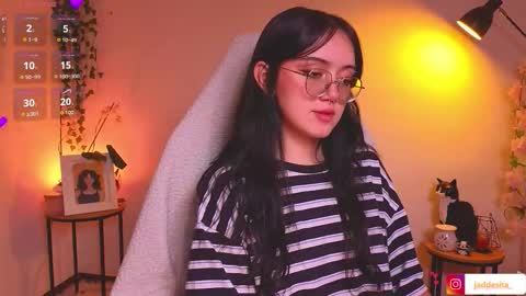 Snapshot of suzumi_ chatting on 10/14/25, 07:09 Jadde online show from 10/14/25, 07:09