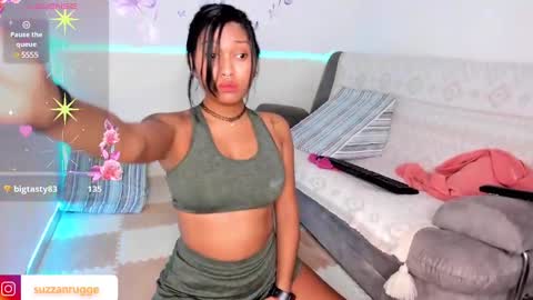 suzzann_rugg online show from 12/17/24, 11:27