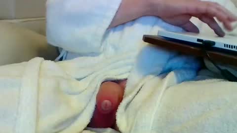 Peter online show from 10/30/25, 07:36