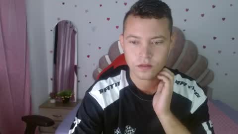 Snapshot of sven_fox723 chatting on 04/21/26, 11:49 Sven online show from 04/21/26, 11:49
