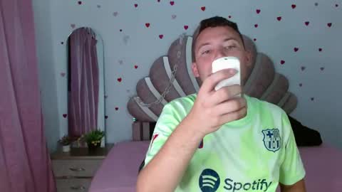 Snapshot of sven_fox723 chatting on 05/10/26, 03:50 Sven online show from 05/10/26, 03:50