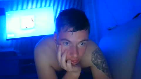 sventwik23 online show from 04/12/26, 01:43