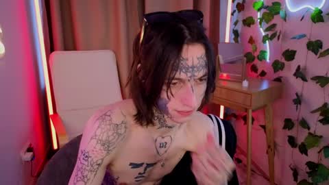 Eric online show from 03/28/26, 03:11