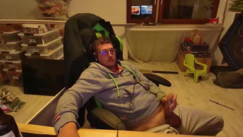 swaicy1990 online show from 11/14/25, 11:35