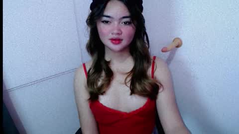 Jasmine online show from 09/26/25, 07:18