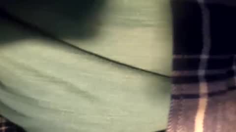 Snapshot of swamp486822 chatting on 11/18/25, 04:44 swamp486822 online show from 11/18/25, 04:44