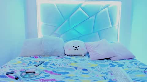 Nikki model independent online show from 11/08/25, 03:07