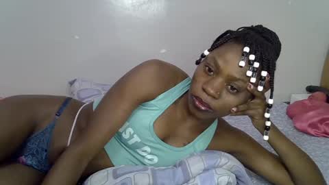 Sweetest doll online show from 06/23/26, 04:27