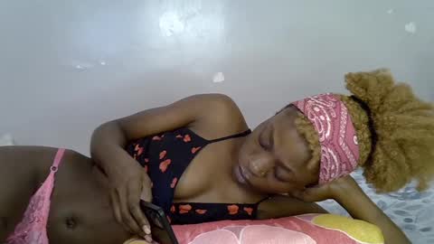 Sweetest doll online show from 07/27/26, 09:05