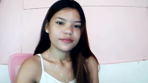 Snapshot of sweet01pinay chatting on 06/17/26, 11:49 sweet01pinay online show from 06/17/26, 11:49