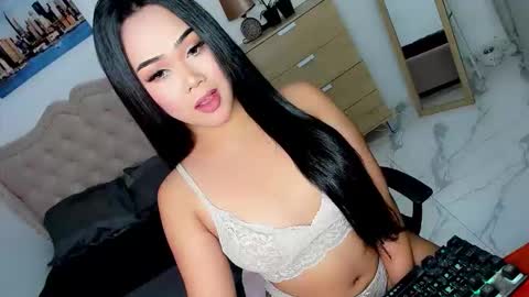 sweet18_jasmine online show from 12/16/25, 06:46