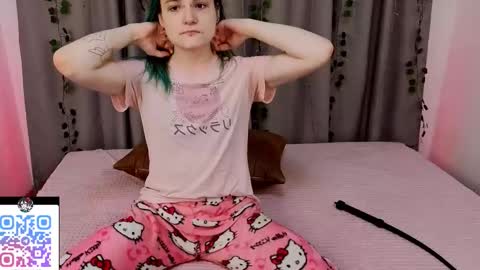 Snapshot of sweet4t chatting on 09/23/25, 10:29 Haeyang Torry online show from 09/23/25, 10:29