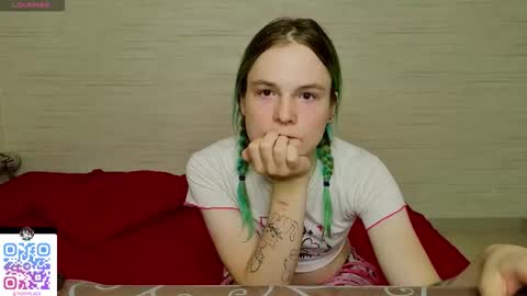 Snapshot of sweet4t chatting on 10/02/25, 06:59 Haeyang Torry online show from 10/02/25, 06:59