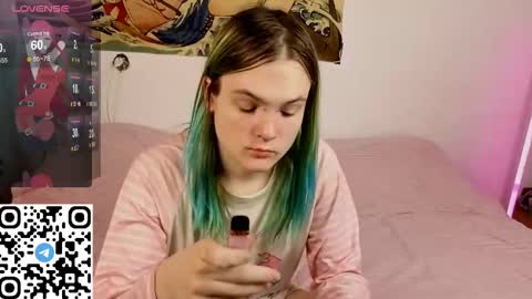 Snapshot of sweet4t chatting on 10/16/25, 04:35 Haeyang Torry online show from 10/16/25, 04:35