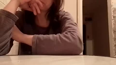 Snapshot of sweet4y0u chatting on 11/13/25, 09:58 sweet4y0u online show from 11/13/25, 09:58