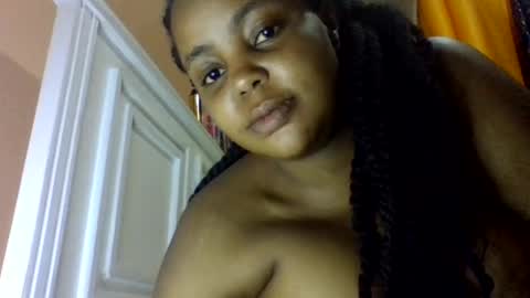 sweet52537 online show from 07/02/26, 09:43