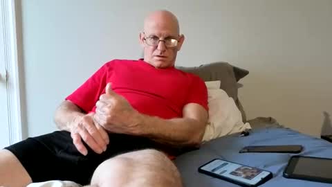 Zeppelin man online show from 04/29/26, 06:58