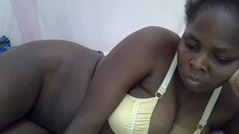 Snapshot of sweet_0012 chatting on 08/01/26, 06:01 Cecee online show from 08/01/26, 06:01