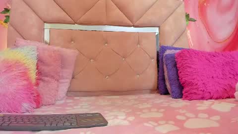 Snapshot of sweet__luna__ chatting on 07/15/26, 10:53 sweet__luna__ online show from 07/15/26, 10:53