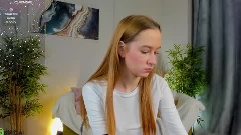 Monica  GTM 3MoTuWeFrSa 500pm-1000pm  online show from 11/24/25, 01:05