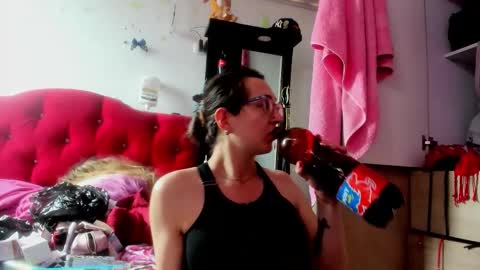 sweet__suck69bitch online show from 12/19/25, 07:21