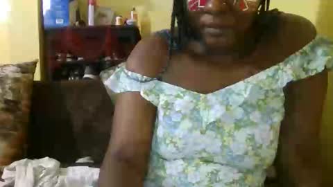 Snapshot of sweet_adora chatting on 06/03/26, 07:30 sweet_adora online show from 06/03/26, 07:30