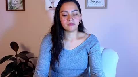 sweet_ahinara online show from 01/24/25, 02:39