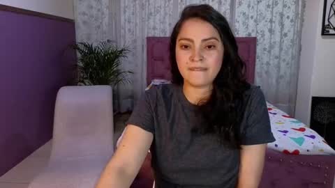 sweet_ahinara online show from 09/08/25, 09:47