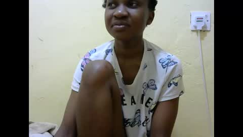 Silvia online show from 10/23/25, 12:32