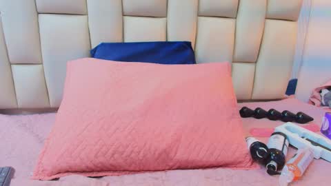 Amye  online show from 02/08/26, 07:06