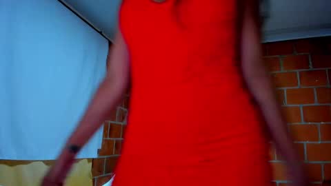 Snapshot of sweet_and_hot_alaia chatting on 09/14/25, 12:10 sweet and hot alaia online show from 09/14/25, 12:10