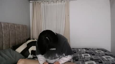 Snapshot of sweet_angels0 chatting on 09/13/25, 05:51 Andy online show from 09/13/25, 05:51