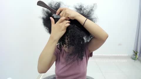 Snapshot of sweet_anie_04 chatting on 01/23/25, 02:33 Anie online show from 01/23/25, 02:33