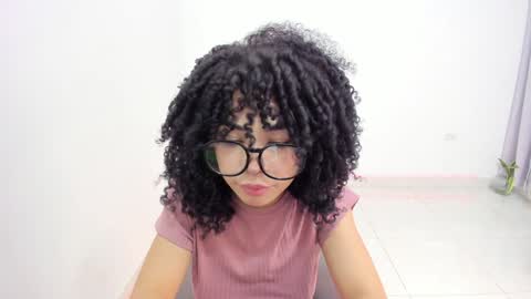 Snapshot of sweet_anie_04 chatting on 01/23/25, 05:35 Anie online show from 01/23/25, 05:35