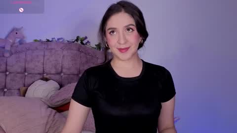 Sthefany Lauren Independent Model  online show from 12/18/25, 02:06