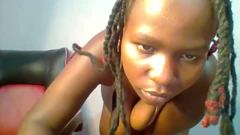 Snapshot of sweet_arianna_ chatting on 01/26/25, 02:52 timaya online show from 01/26/25, 02:52