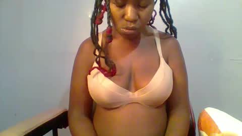 Snapshot of sweet_arianna_ chatting on 01/29/25, 07:25 timaya online show from 01/29/25, 07:25