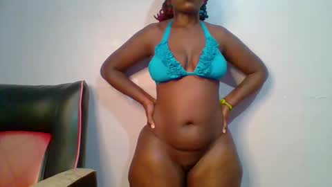 Snapshot of sweet_arianna_ chatting on 02/05/25, 01:47 timaya online show from 02/05/25, 01:47