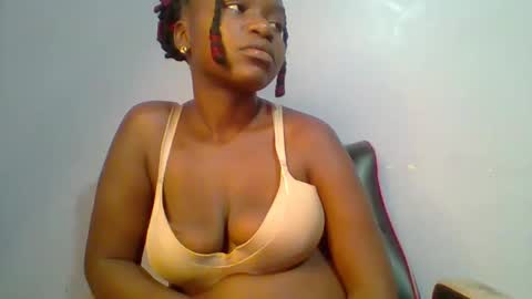 Snapshot of sweet_arianna_ chatting on 02/11/25, 01:20 timaya online show from 02/11/25, 01:20