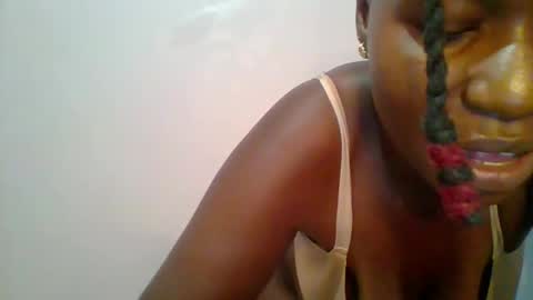 Snapshot of sweet_arianna_ chatting on 02/18/25, 07:30 timaya online show from 02/18/25, 07:30