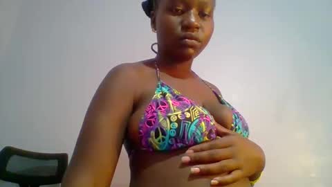 Snapshot of sweet_arianna_ chatting on 02/22/25, 08:20 timaya online show from 02/22/25, 08:20