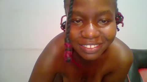 Snapshot of sweet_arianna_ chatting on 03/07/25, 05:40 timaya online show from 03/07/25, 05:40