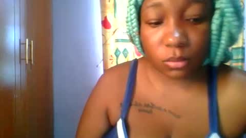 Snapshot of sweet_arianna_ chatting on 10/28/25, 06:17 timaya online show from 10/28/25, 06:17