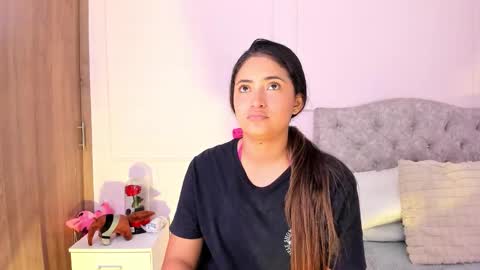 Asheley online show from 12/05/25, 03:59