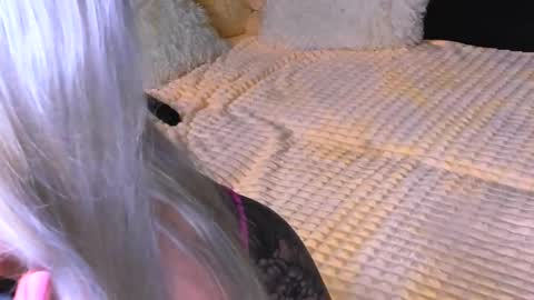 Alice online show from 10/20/25, 03:45