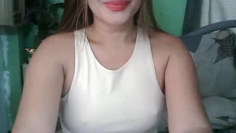 sweet_berries88 online show from 02/09/26, 03:32